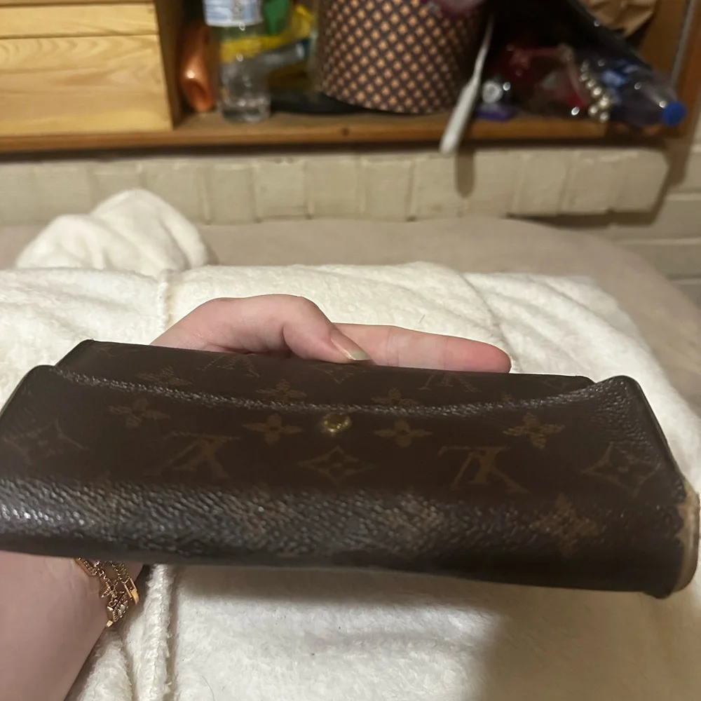 Louis Vuitton Brown Wallet - Picture 11 of 16